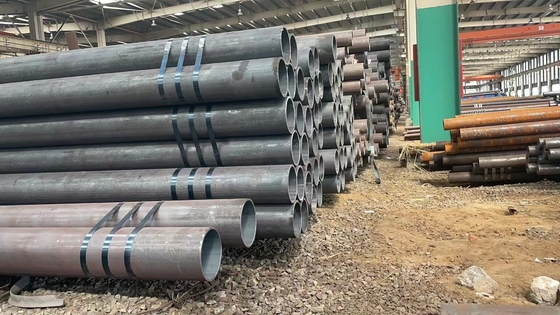 ASTM A106 ท่อเหล็กกล้าผสมกลมไร้รอยต่อ Sea Package 12 เมตร