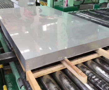 ความต้านทานการกัดกร่อนของแผ่นโลหะสแตนเลส 1,000 มม. ถึง 1250 มม.